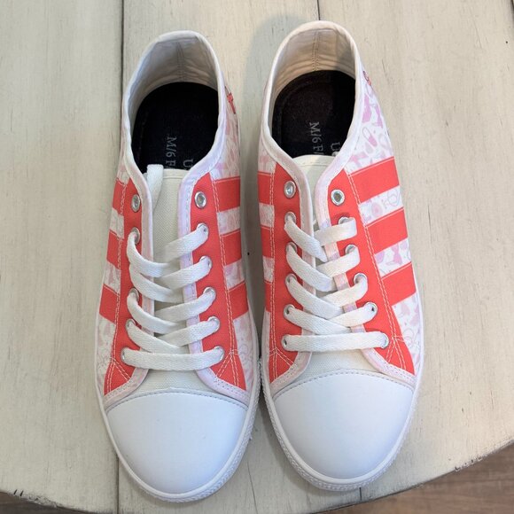 Breast Cancer Awareness Sneakers, Never Worn! - Picture 5 of 8